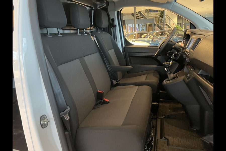 Fiat Scudo 1.5 MultiJet L3H1 2 zitplaatsen rechtsvoor - Cruise control - Parkeersensor achter - Achteruitrijcamera - Apple carplay - Airco - Bluetooth - Elektrische ramen voor - Tussenschot volledig - Zijschuifdeur recht