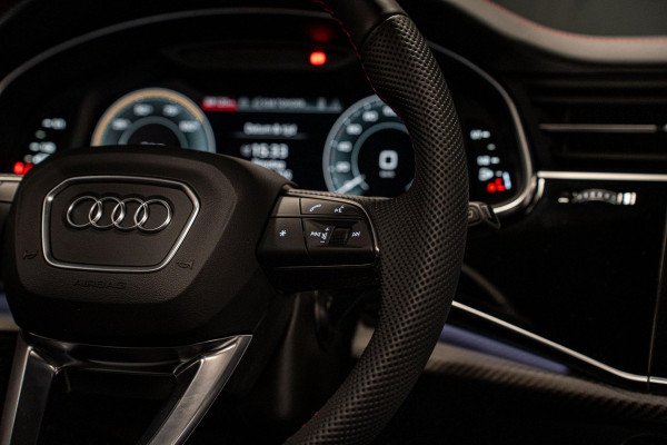 Audi Q8 60 TFSI e quattro Pro Line S Competition *Bang & Olufsen Advanced / AWD-Besturing / Stoelventilatie + Massage / Panorama / Soft-Close / Surround-View / HUD*