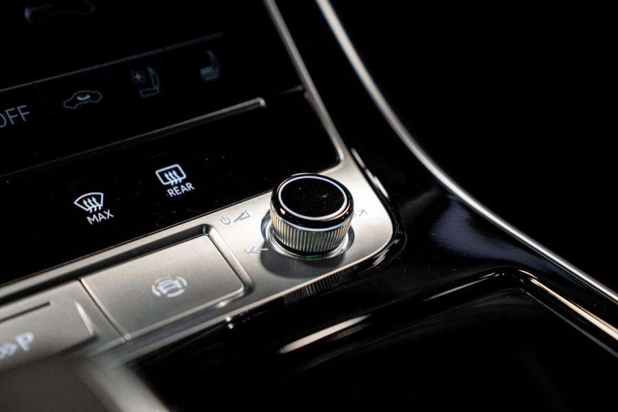Audi Q8 60 TFSI e quattro Pro Line S Competition *Bang & Olufsen Advanced / AWD-Besturing / Stoelventilatie + Massage / Panorama / Soft-Close / Surround-View / HUD*