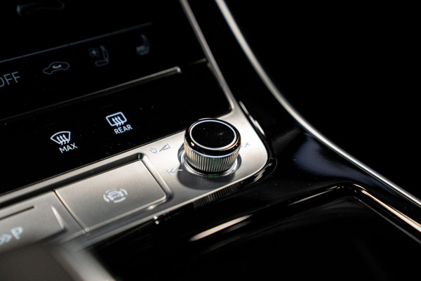 Audi Q8 60 TFSI e quattro Pro Line S Competition *Bang & Olufsen Advanced / AWD-Besturing / Stoelventilatie + Massage / Panorama / Soft-Close / Surround-View / HUD*