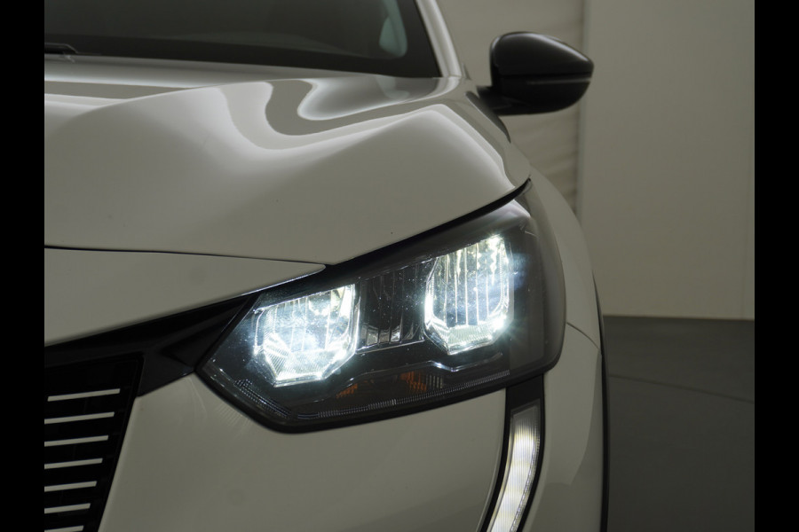 Peugeot e-208 EV 50kWh SOH 92% Navi Pdc Apple Carplay Android Auto Ecc Cruise Control Active Pack DAB+ Bluetooth Led Lmv Keyless Bluetooth Connected services 1e Eigenaar Origineel Nederlandse Auto