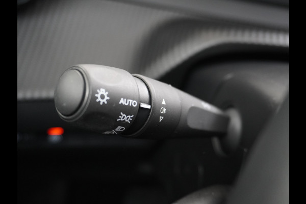 Peugeot e-208 EV 50kWh SOH 92% Navi Pdc Apple Carplay Android Auto Ecc Cruise Control Active Pack DAB+ Bluetooth Led Lmv Keyless Bluetooth Connected services 1e Eigenaar Origineel Nederlandse Auto