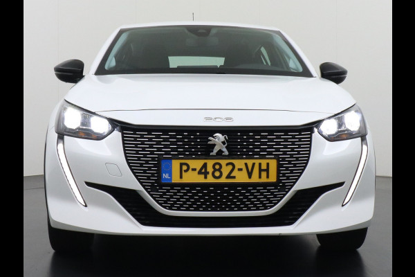 Peugeot e-208 EV 50kWh SOH 92% Navi Pdc Apple Carplay Android Auto Ecc Cruise Control Active Pack DAB+ Bluetooth Led Lmv Keyless Bluetooth Connected services 1e Eigenaar Origineel Nederlandse Auto