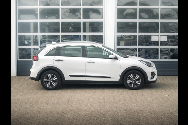 Kia Niro 1.6 GDi Hybrid DynamicLine l navigatie l achteruitrij camera l parkeersensoren l