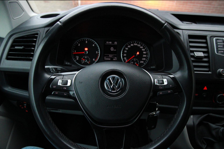 Volkswagen Transporter 2.0 TDI 102PK L1H1 Highline / Multi stuur / PDC 2x / Klep / Cruise