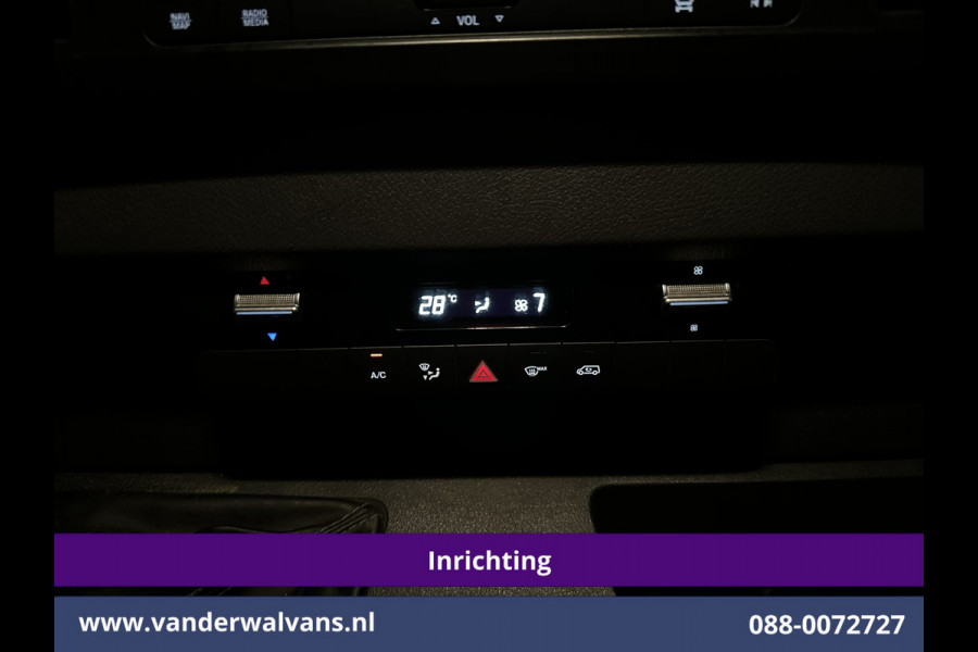 Mercedes-Benz Sprinter 314 CDI 143pk L2H1 inrichting Euro6 Airco | Camera | Navigatie | Trekhaak 2800kg Cruisecontrol, Bijrijdersbank, leder