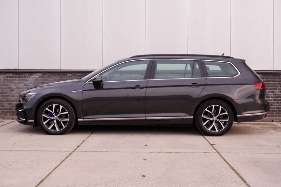 Volkswagen Passat Variant 1.4 TSI PHEV GTE Business | Elek Trekhaak | Virtual | LED | Camera | Carplay | Memory | Navi
