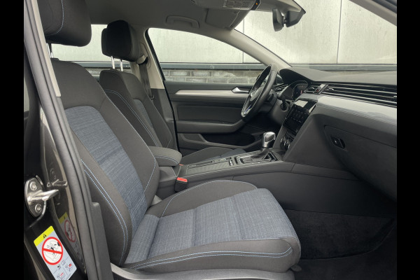 Volkswagen Passat Variant 1.4 TSI PHEV GTE Business | Elek Trekhaak | Virtual | LED | Camera | Carplay | Memory | Navi