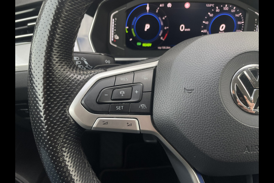 Volkswagen Passat Variant 1.4 TSI PHEV GTE Business | Elek Trekhaak | Virtual | LED | Camera | Carplay | Memory | Navi