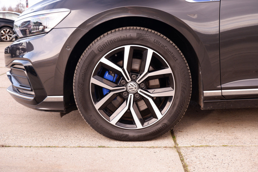 Volkswagen Passat Variant 1.4 TSI PHEV GTE Business | Elek Trekhaak | Virtual | LED | Camera | Carplay | Memory | Navi