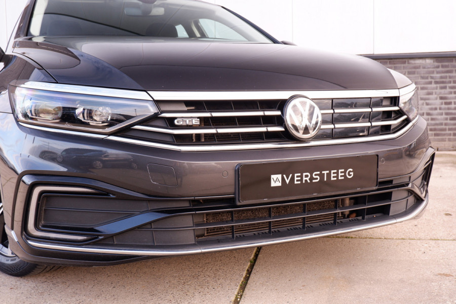 Volkswagen Passat Variant 1.4 TSI PHEV GTE Business | Elek Trekhaak | Virtual | LED | Camera | Carplay | Memory | Navi
