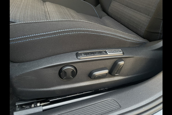 Volkswagen Passat Variant 1.4 TSI PHEV GTE Business | Elek Trekhaak | Virtual | LED | Camera | Carplay | Memory | Navi