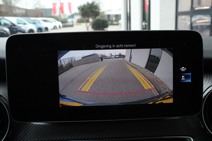 Mercedes-Benz V-Klasse 250d Lang / AMG / DC / Panorama / 2x Elec Schuifdeur / Burmester / Camera / NIEUWSTAAT