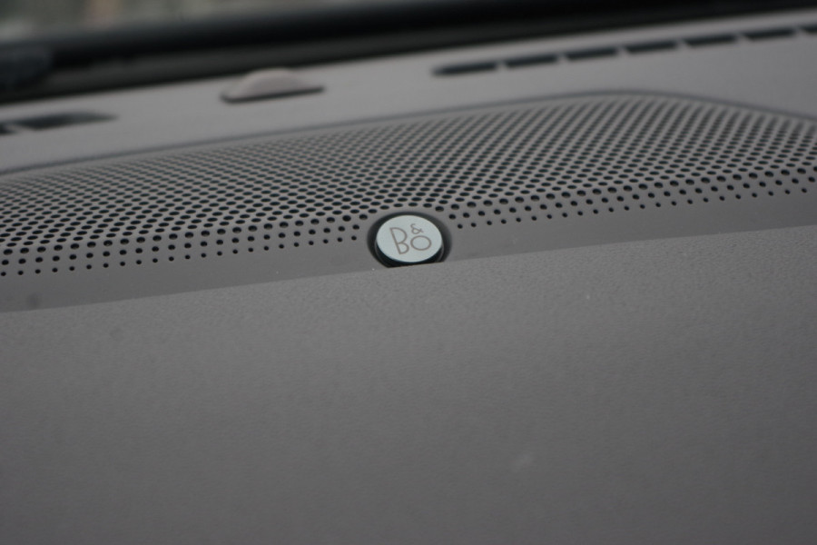 Ford Kuga 2.5 PHEV ST-Line X 225 PK, Trekhaak, 20" LM, 360 Camera, B&O Sound, Winterpakket