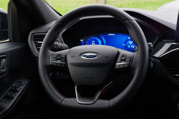 Ford Kuga 2.5 PHEV ST-Line X 225 PK, Trekhaak, 20" LM, 360 Camera, B&O Sound, Winterpakket