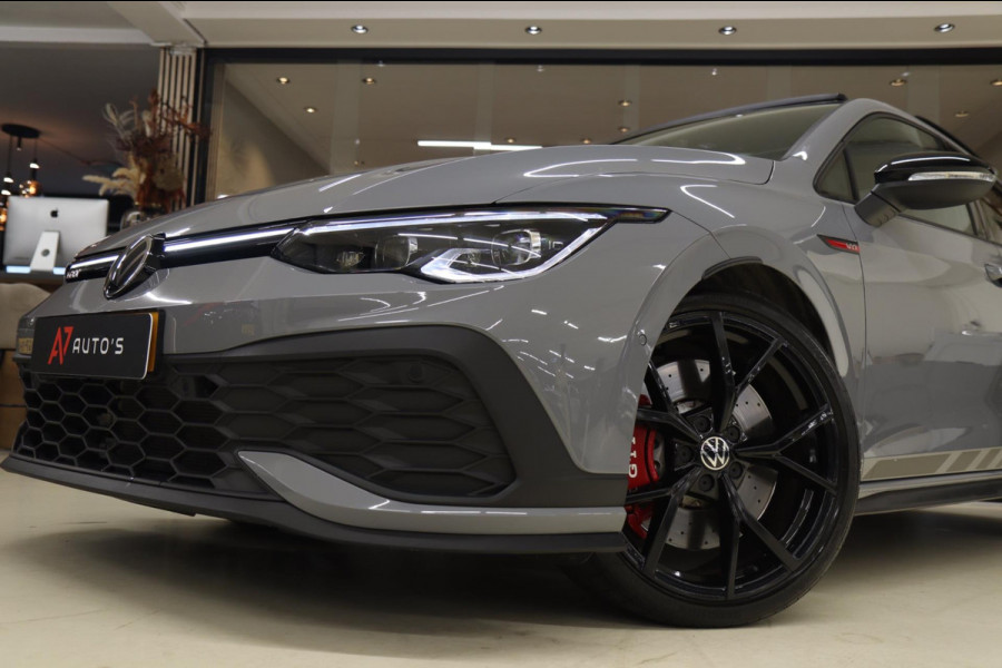 Volkswagen GOLF CLUBSPORT 2.0 TSI BLACK STYLE /NURBURGRING/PANO/HUD/CARPLAY/IQ-LIGHT/VOLL