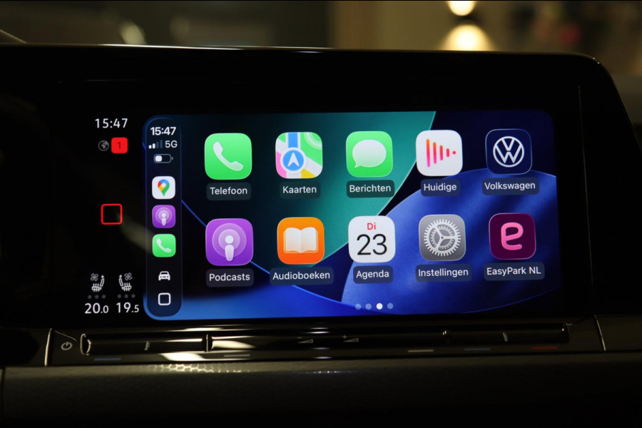 Volkswagen GOLF CLUBSPORT 2.0 TSI BLACK STYLE /NURBURGRING/PANO/HUD/CARPLAY/IQ-LIGHT/VOLL