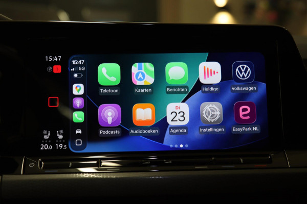 Volkswagen GOLF CLUBSPORT 2.0 TSI BLACK STYLE /NURBURGRING/PANO/HUD/CARPLAY/IQ-LIGHT/VOLL