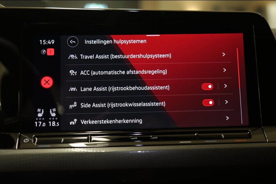 Volkswagen GOLF CLUBSPORT 2.0 TSI BLACK STYLE /NURBURGRING/PANO/HUD/CARPLAY/IQ-LIGHT/VOLL