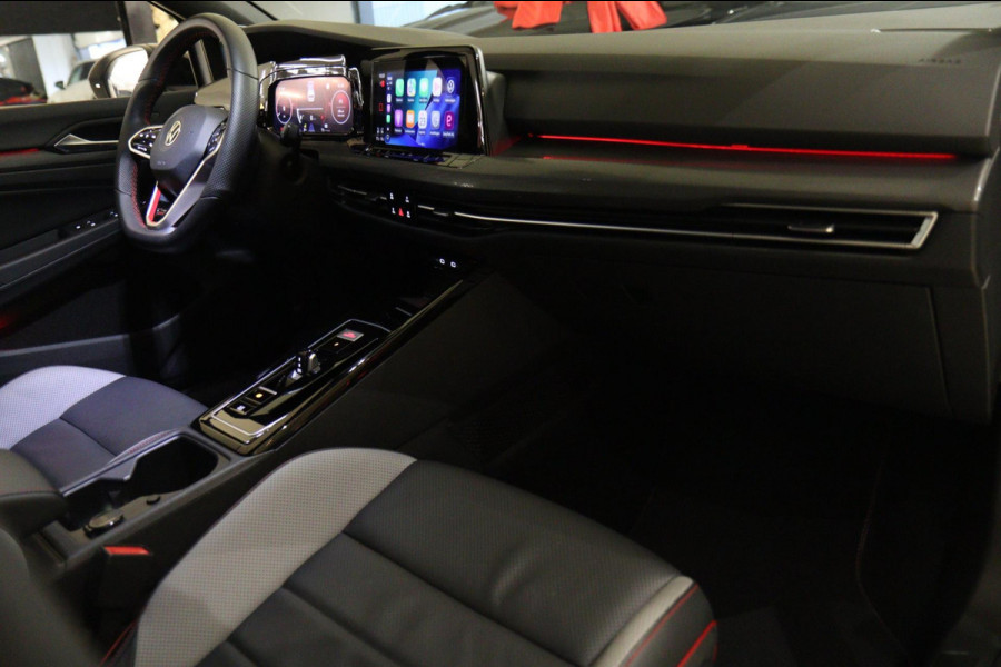 Volkswagen GOLF CLUBSPORT 2.0 TSI BLACK STYLE /NURBURGRING/PANO/HUD/CARPLAY/IQ-LIGHT/VOLL