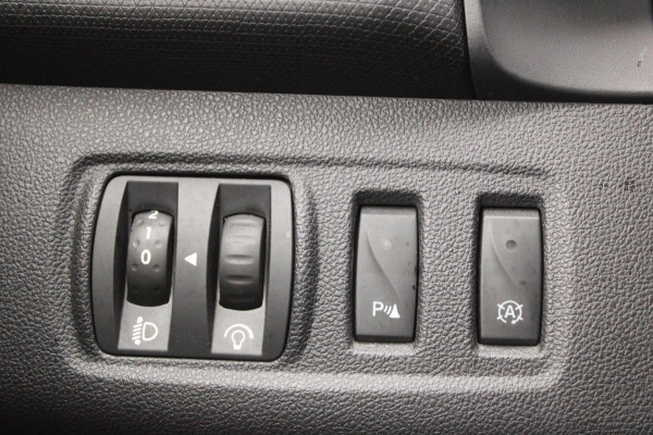 Renault Clio Estate 0.9 TCe Limited