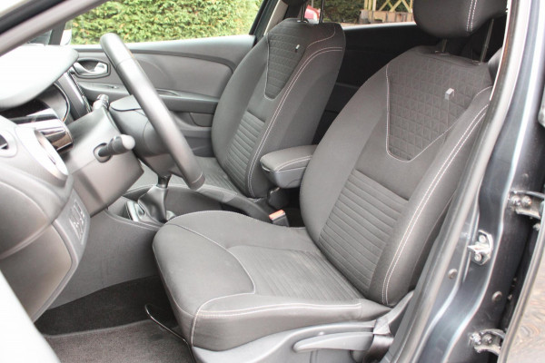 Renault Clio Estate 0.9 TCe Limited