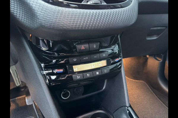 Peugeot 2008 1.2 PureTech Allure NAVI | CAMERA | PDC | CRUISE | TREKHAAK | NWE APK