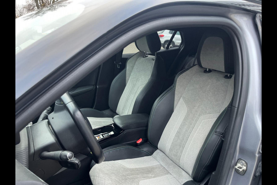 Peugeot e-2008 EV GT 50 kWh