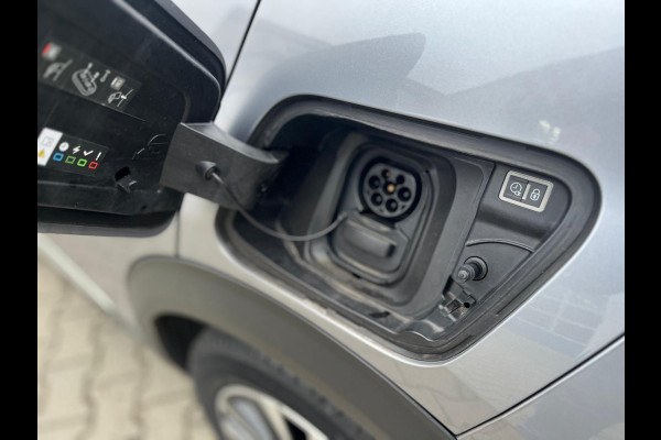 Peugeot e-2008 EV GT 50 kWh