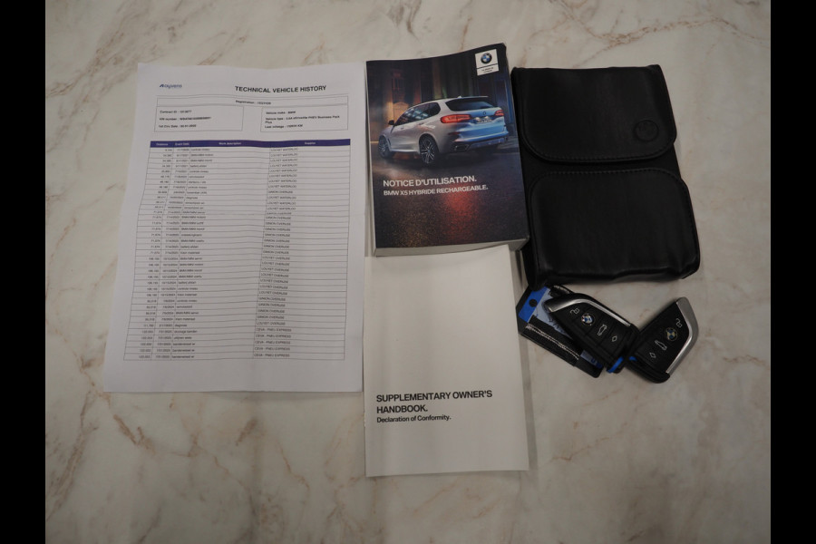 BMW X5 xDrive45e High Executive | Panoramadak | Luchtvering | Keyless | 360 | Memory | Sfeerverlichting | Carplay