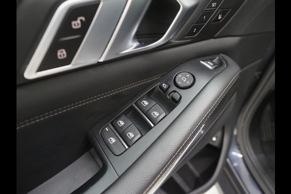 BMW X5 xDrive45e High Executive | Panoramadak | Luchtvering | Keyless | 360 | Memory | Sfeerverlichting | Carplay