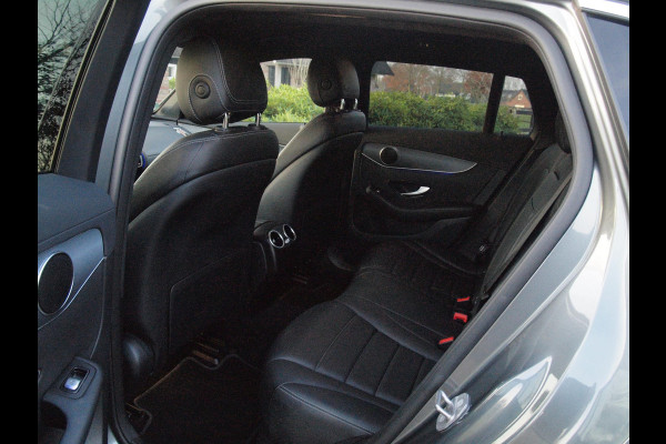 Mercedes-Benz EQC 400 4MATIC Business Solution 80 kWh | Camera | Sfeerverlichting | Apple Carplay | Adaptieve Cruise Control |