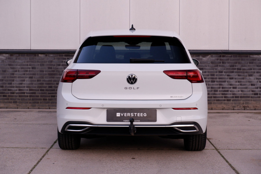 Volkswagen Golf 1.4 eHybrid Style | Elek. Trekhaak | IQ-Light | Carplay | Memory | Navi | Sfeerverlichting