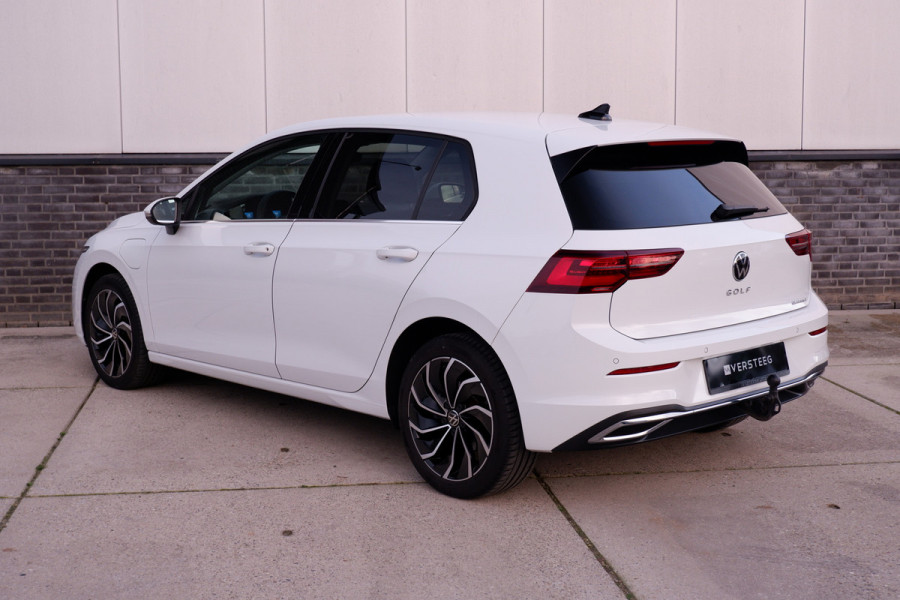 Volkswagen Golf 1.4 eHybrid Style | Elek. Trekhaak | IQ-Light | Carplay | Memory | Navi | Sfeerverlichting