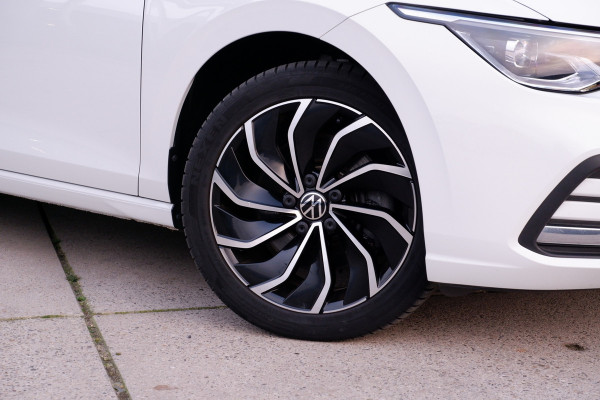 Volkswagen Golf 1.4 eHybrid Style | Elek. Trekhaak | IQ-Light | Carplay | Memory | Navi | Sfeerverlichting