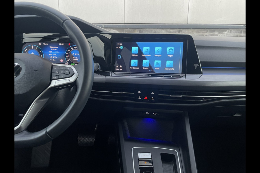 Volkswagen Golf 1.4 eHybrid Style | Elek. Trekhaak | IQ-Light | Carplay | Memory | Navi | Sfeerverlichting