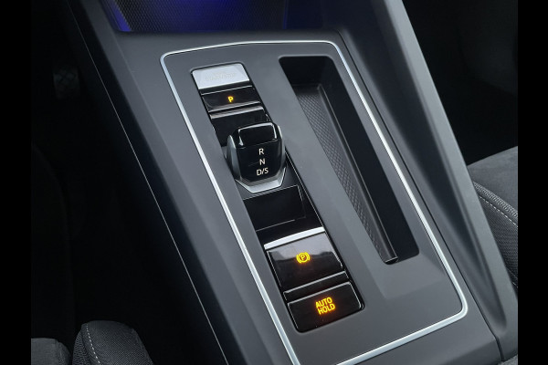 Volkswagen Golf 1.4 eHybrid Style | Elek. Trekhaak | IQ-Light | Carplay | Memory | Navi | Sfeerverlichting