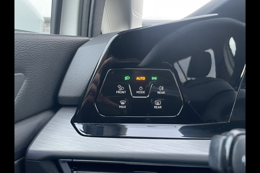 Volkswagen Golf 1.4 eHybrid Style | Elek. Trekhaak | IQ-Light | Carplay | Memory | Navi | Sfeerverlichting