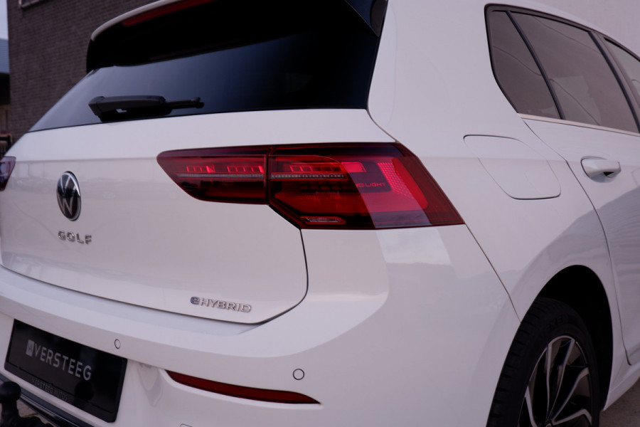 Volkswagen Golf 1.4 eHybrid Style | Elek. Trekhaak | IQ-Light | Carplay | Memory | Navi | Sfeerverlichting