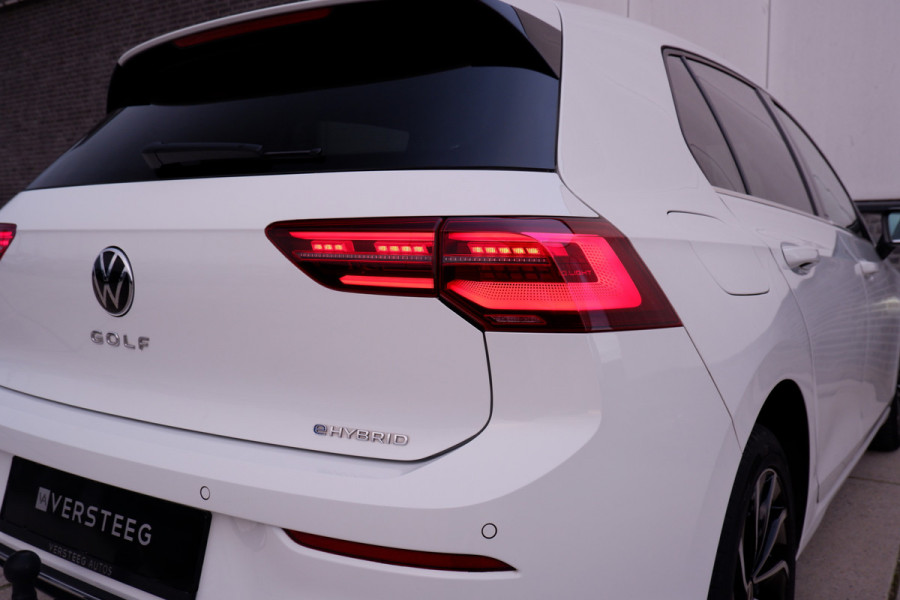 Volkswagen Golf 1.4 eHybrid Style | Elek. Trekhaak | IQ-Light | Carplay | Memory | Navi | Sfeerverlichting
