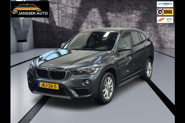 BMW X1 SDrive18i Executive Edition | Automaat | Stoelverwarming | Camera | Cruise | Climate | Navi