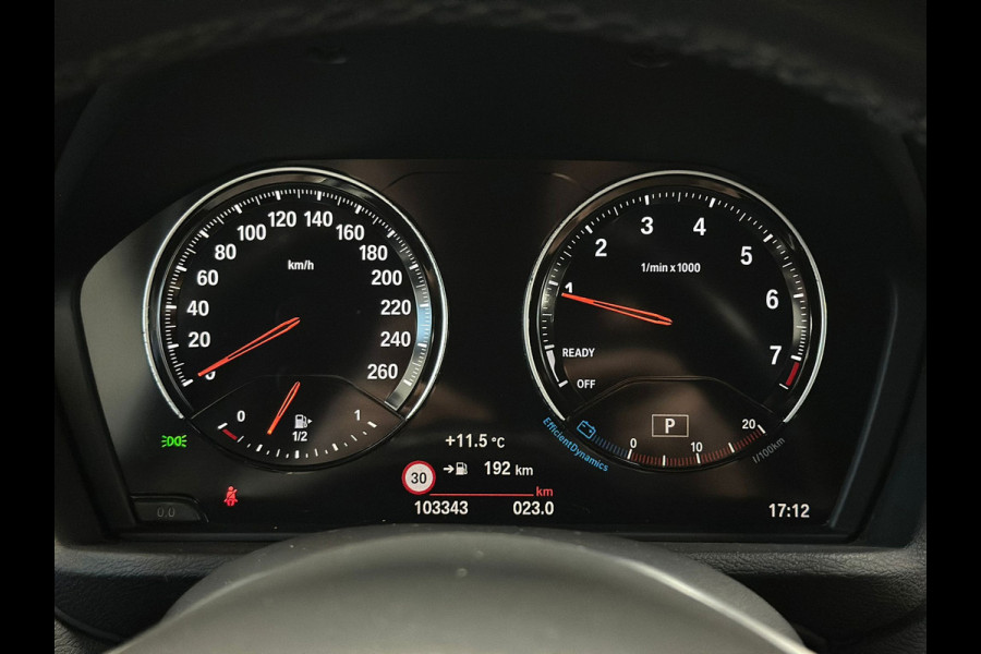 BMW X1 SDrive18i Executive Edition | Automaat | Stoelverwarming | Camera | Cruise | Climate | Navi