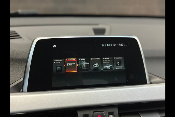 BMW X1 SDrive18i Executive Edition | Automaat | Stoelverwarming | Camera | Cruise | Climate | Navi