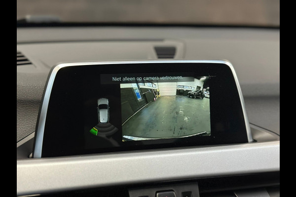 BMW X1 SDrive18i Executive Edition | Automaat | Stoelverwarming | Camera | Cruise | Climate | Navi