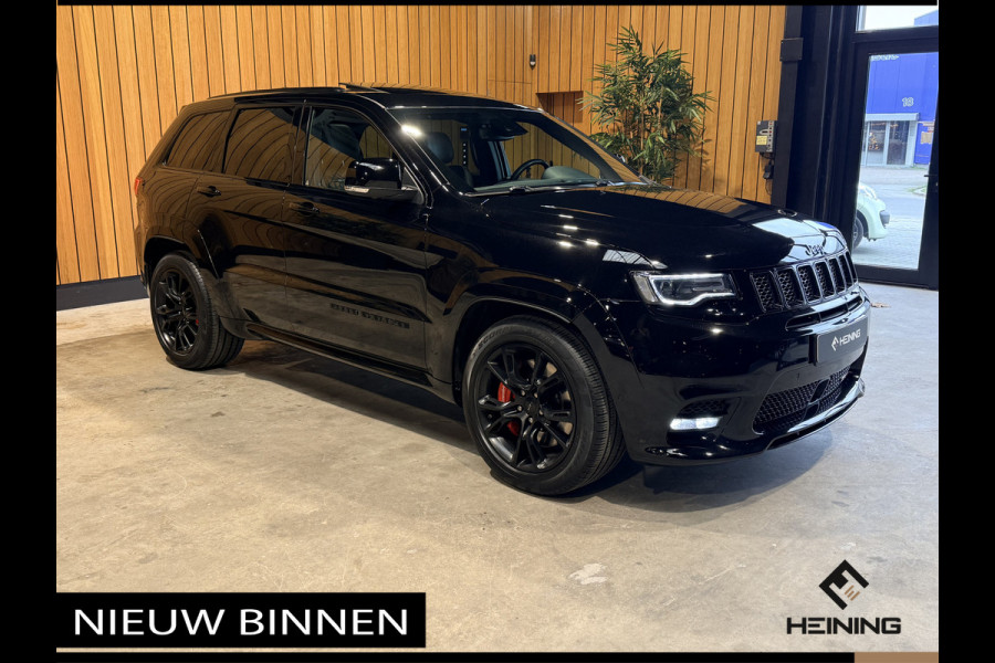 Jeep Grand Cherokee 6.4 Hemi SRT Geel kenteken. Pano. Apple-carplay. navi. Met complete historie.