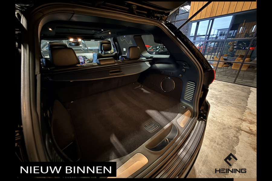 Jeep Grand Cherokee 6.4 Hemi SRT Geel kenteken. Pano. Apple-carplay. navi. Met complete historie.