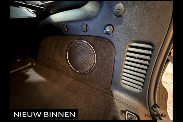 Jeep Grand Cherokee 6.4 Hemi SRT Geel kenteken. Pano. Apple-carplay. navi. Met complete historie.
