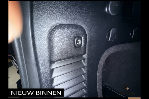 Jeep Grand Cherokee 6.4 Hemi SRT Geel kenteken. Pano. Apple-carplay. navi. Met complete historie.