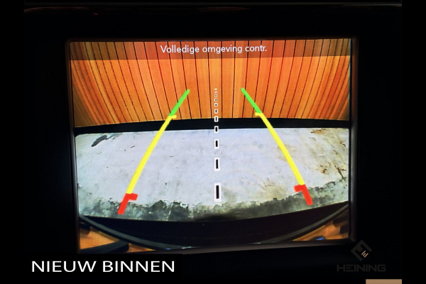 Jeep Grand Cherokee 6.4 Hemi SRT Geel kenteken. Pano. Apple-carplay. navi. Met complete historie.