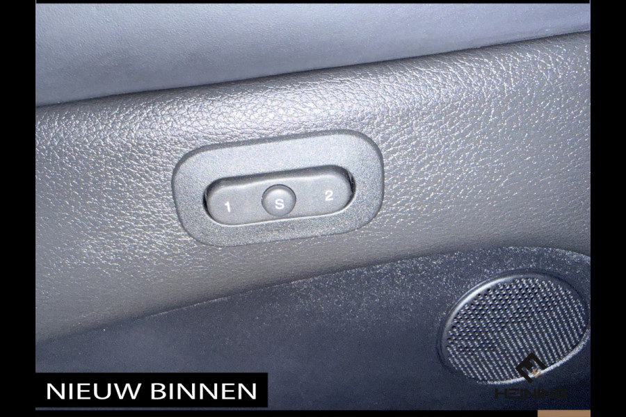 Jeep Grand Cherokee 6.4 Hemi SRT Geel kenteken. Pano. Apple-carplay. navi. Met complete historie.